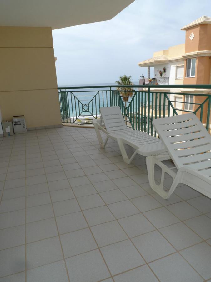 Torrox Costa Beachfront Apartment Екстер'єр фото