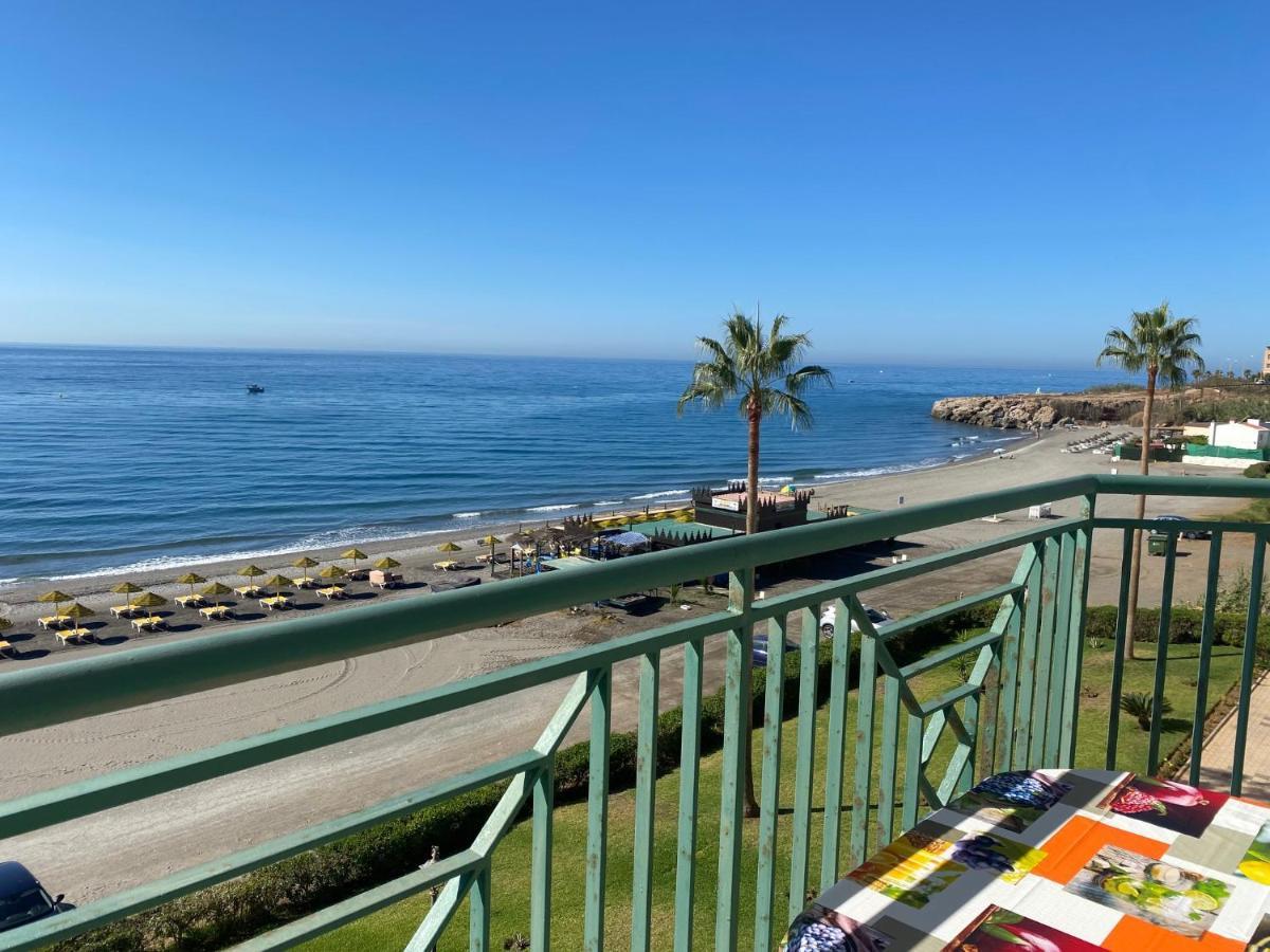 Torrox Costa Beachfront Apartment Екстер'єр фото