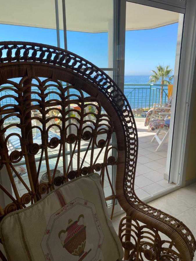 Torrox Costa Beachfront Apartment Екстер'єр фото